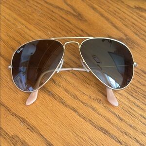Ray-Ban Silver Aviator Sunglasses with Dark Lenses